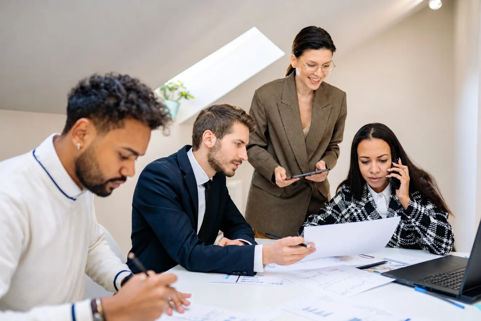 Data professionals collaborating during a DATAVERSITY data management training session
